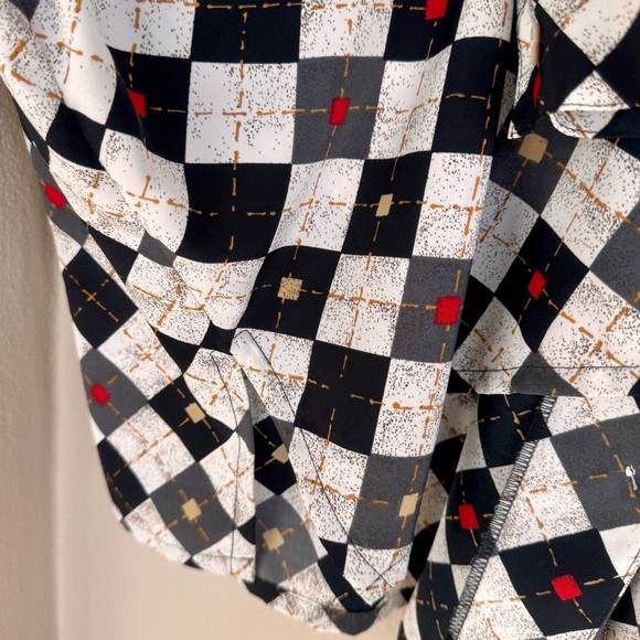 Jordan Woman Long Sleeve Button Up Blouse Black/White/Red Argyle Pattern Medium - Picture 9 of 16